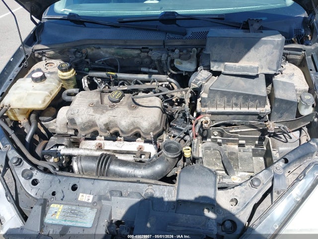 Aukcja sprzedaży 2001 Ford Focus Lx, vin: 1FAFP33P81W307887, numer aukcji: 45029907