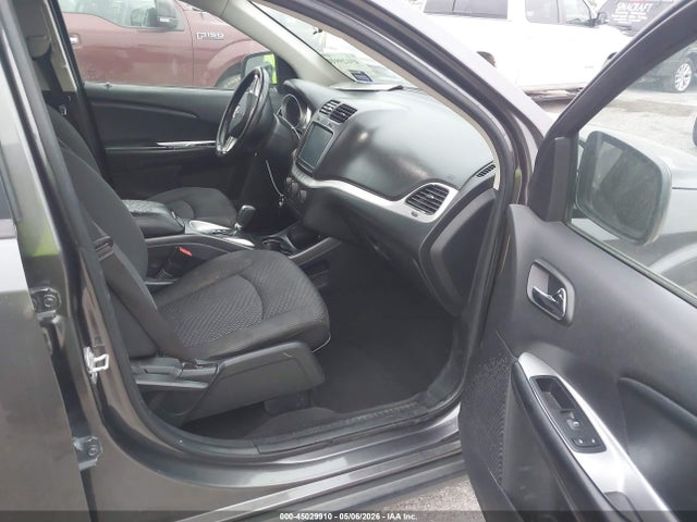 45029910 :رقم المزاد ، 3C4PDCBG0JT195519 vin ، 2018 Dodge Journey Sxt مزاد بيع