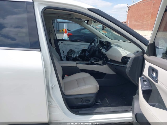 Продаж на аукціоні авто 2023 Nissan Rogue Sl Fwd, vin: 5N1BT3CA7PC877403, номер лоту: 45029919