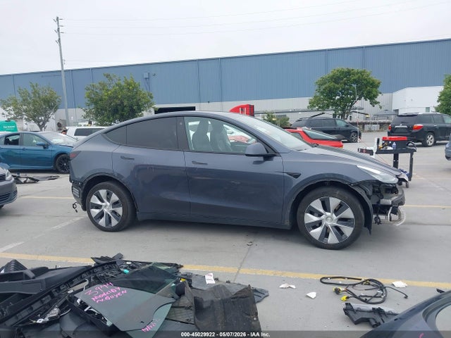Продажа на аукционе авто 2021 Tesla Model Y Long Range Dual Motor All-wheel Drive, vin: 5YJYGDEE5MF140613, номер лота: 45029922