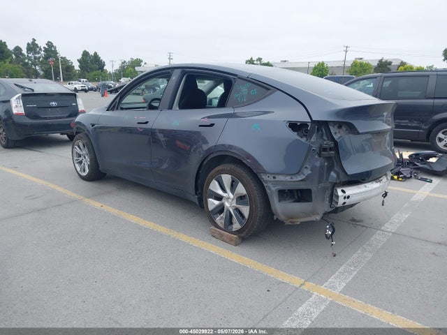 Продажа на аукционе авто 2021 Tesla Model Y Long Range Dual Motor All-wheel Drive, vin: 5YJYGDEE5MF140613, номер лота: 45029922
