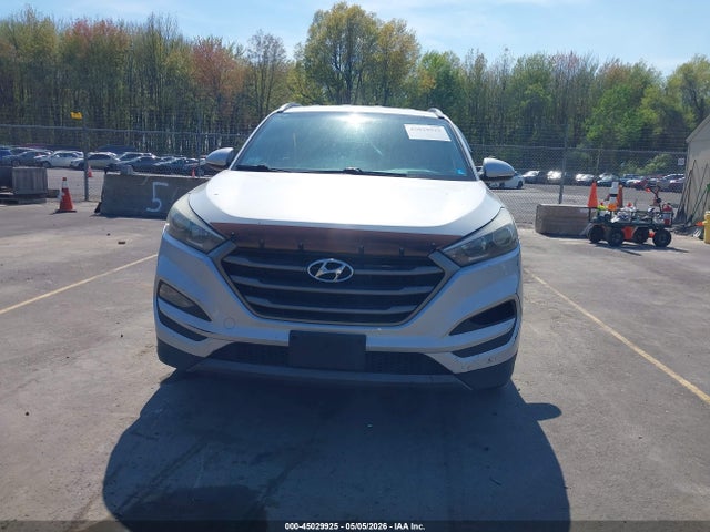 Продажа на аукционе авто 2016 Hyundai Tucson Eco, vin: KM8J3CA21GU228004, номер лота: 45029925