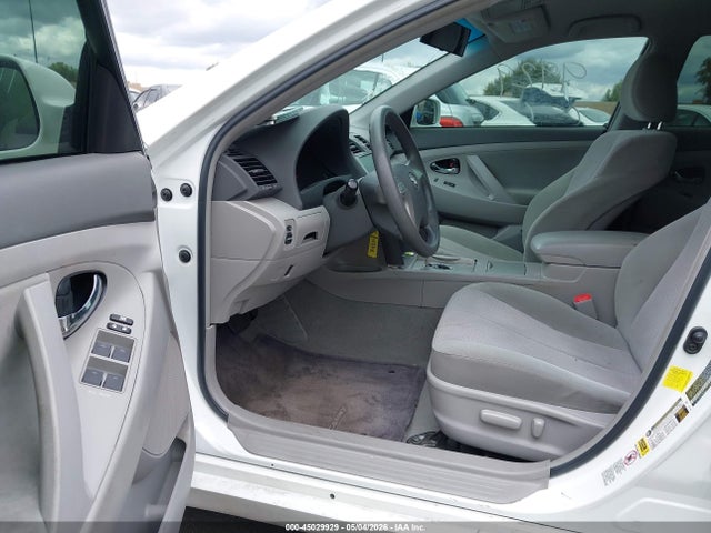 2011 Toyota Camry Le მანქანა იყიდება აუქციონზე, vin: 4T4BF3EK0BR208041, აუქციონის ნომერი: 45029929