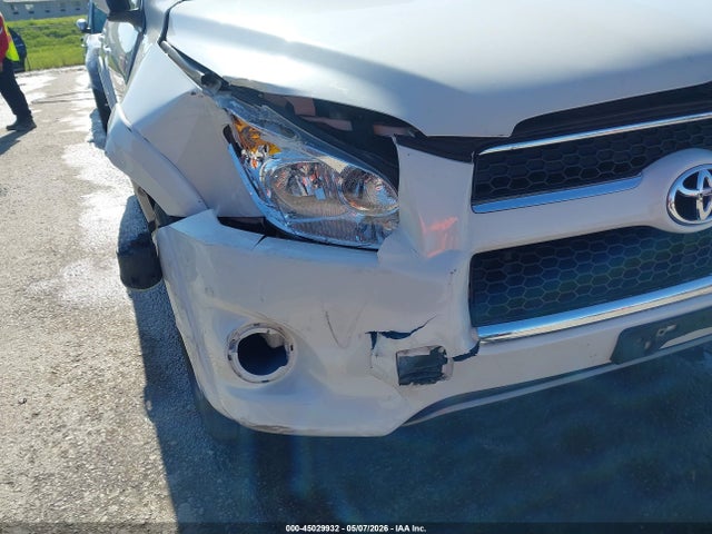 45029932 :رقم المزاد ، 2T3DK4DVXCW065978 vin ، 2012 Toyota Rav4 Limited V6 مزاد بيع