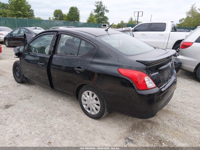 Продаж на аукціоні авто 2015 Nissan Versa 1.6 S+, vin: 3N1CN7AP7FL818343, номер лоту: 45029934