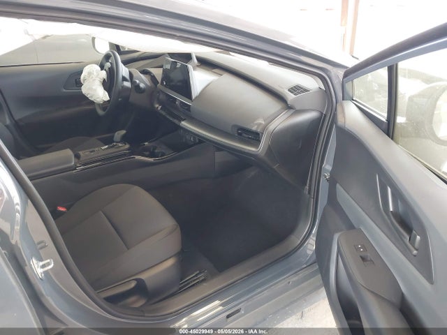 JTDADABU6R3022661 Toyota Prius Le Awd-e