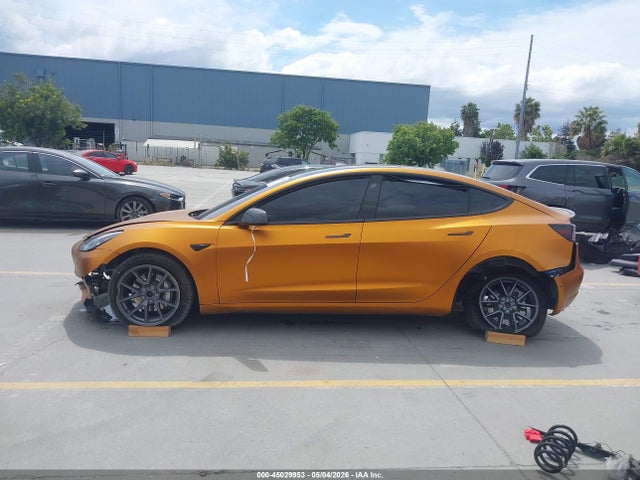 2021 Tesla Model 3 Long Range მანქანა იყიდება აუქციონზე, vin: 5YJ3E1EB4MF003599, აუქციონის ნომერი: 45029953