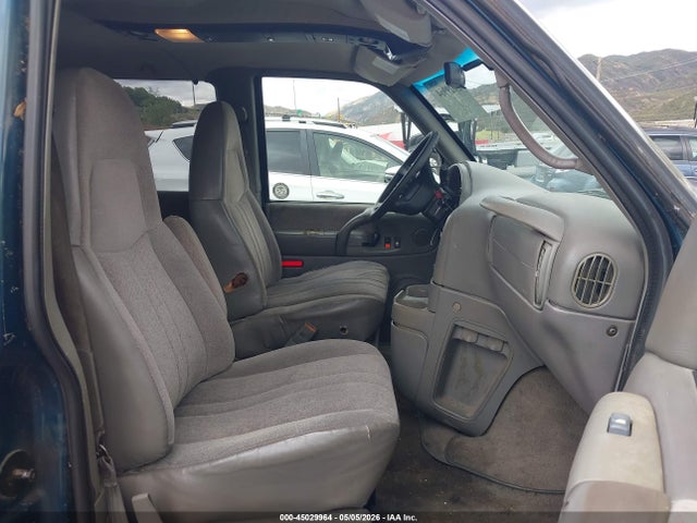 Продажа на аукционе авто 2002 Chevrolet Astro Ls, vin: 1GNDM19X02B129396, номер лота: 45029964