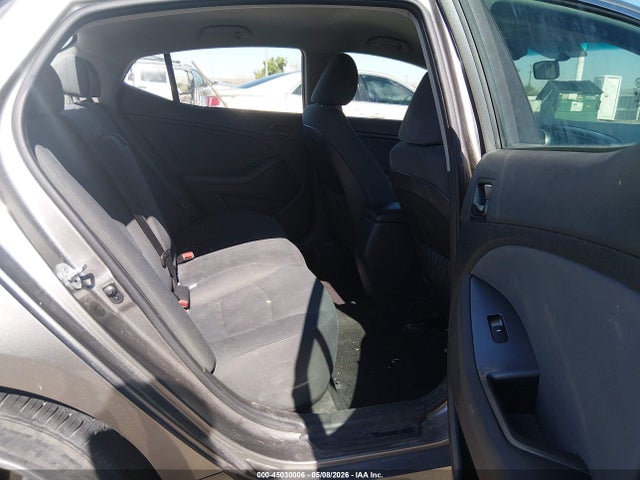 45030006 :رقم المزاد ، 5XXGM4A75FG381583 vin ، 2015 Kia Optima Lx مزاد بيع