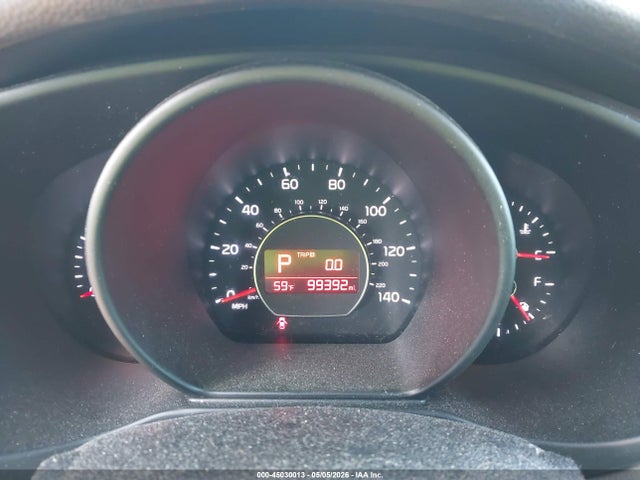 45030013 :رقم المزاد ، KNDJN2A26J7513070 vin ، 2018 Kia Soul مزاد بيع