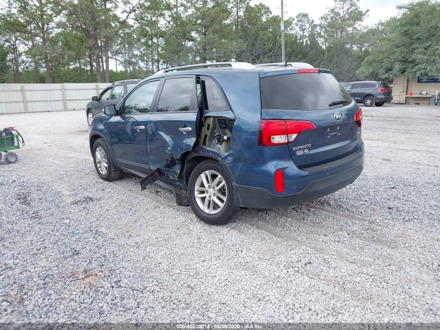 5XYKT3A62FG611509 KIA SORENTO LX