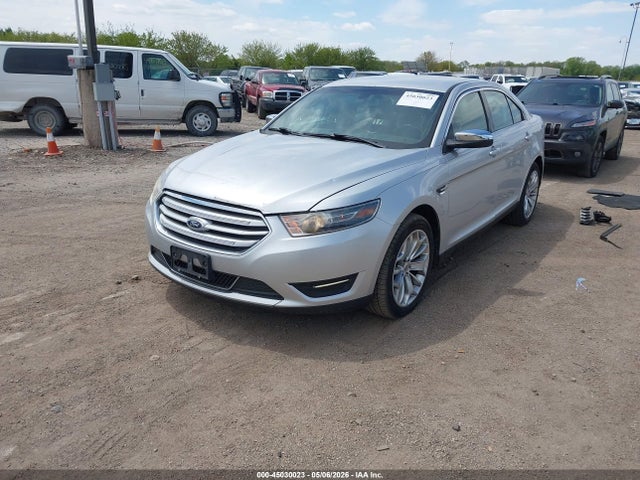 Ford Taurus Limited 2015 1FAHP2F87FG171308 Image 2