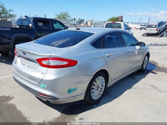 45030026 :رقم المزاد ، 3FA6P0PU8FR147311 vin ، 2015 Ford Fusion Energi Se Luxury مزاد بيع