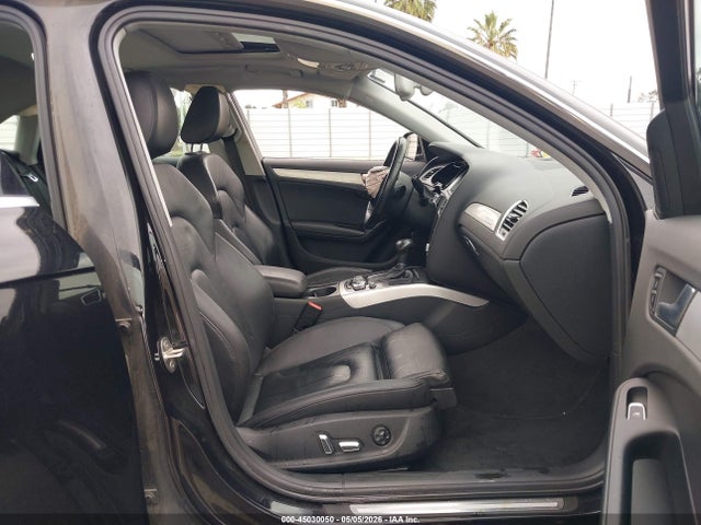 45030050 :رقم المزاد ، WAUFFAFLXDN010055 vin ، 2013 Audi A4 2.0t Premium مزاد بيع