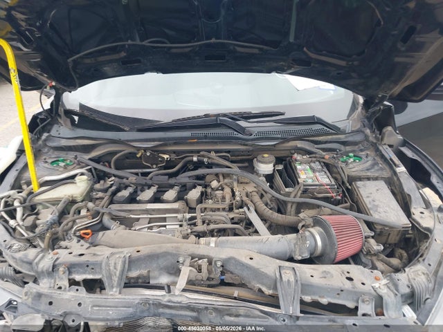 45030058 :رقم المزاد ، SHHFK7H49JU207363 vin ، 2018 Honda Civic Sport مزاد بيع