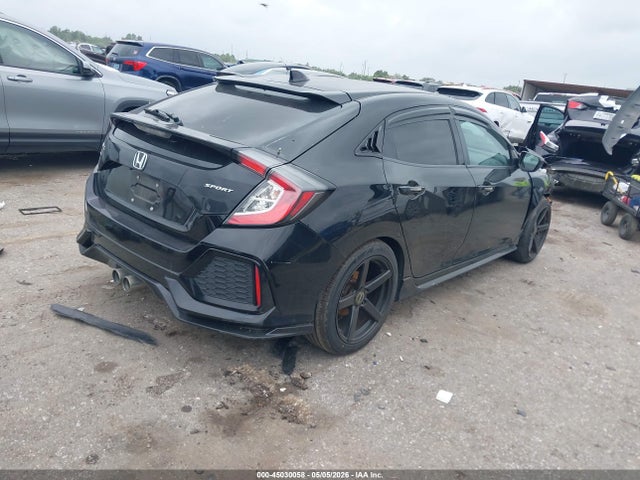 45030058 :رقم المزاد ، SHHFK7H49JU207363 vin ، 2018 Honda Civic Sport مزاد بيع