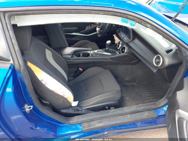 Продажа на аукционе авто 2018 Chevrolet Camaro 1lt, vin: 1G1FB1RSXJ0142221, номер лота: 45030064
