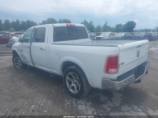 Продажа на аукционе авто 2016 Ram 1500 Laramie, vin: 1C6RR7VT8GS302554, номер лота: 45030070