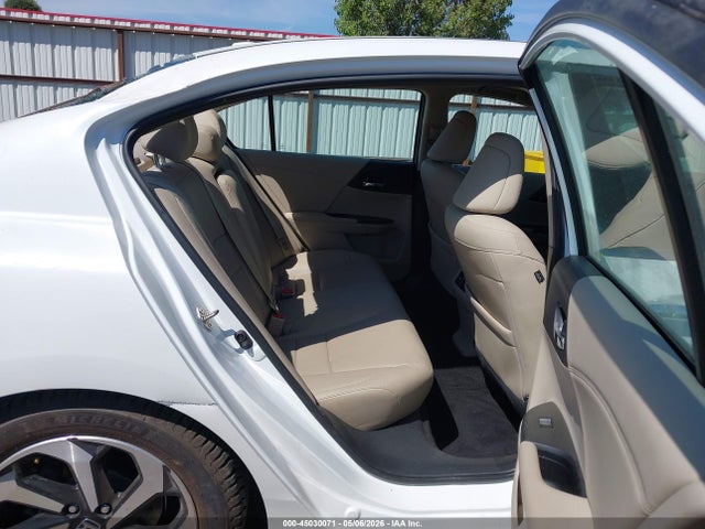 Продажа на аукционе авто 2016 Honda Accord Ex-l V-6, vin: 1HGCR3F89GA032811, номер лота: 45030071
