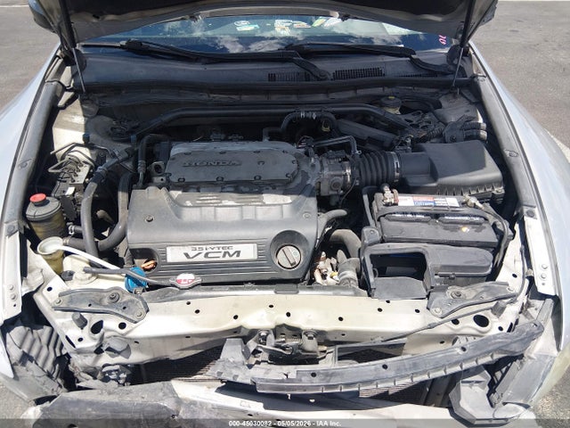 45030082 :رقم المزاد ، 1HGCS2B81AA003637 vin ، 2010 Honda Accord 3.5 Ex-l مزاد بيع