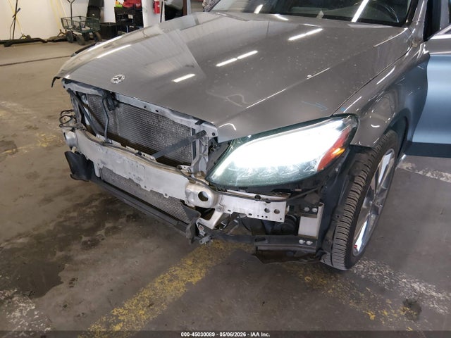 W1KWF8EB9LR591257 Mercedes-Benz C 300 4matic