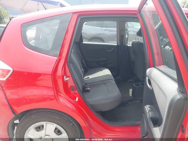 45030092 :رقم المزاد ، JHMGE8H33DC026172 vin ، 2013 Honda Fit مزاد بيع
