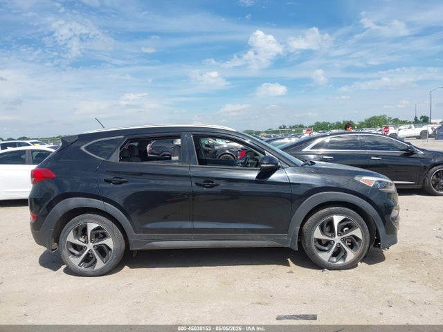 2016 Hyundai Tucson Sport მანქანა იყიდება აუქციონზე, vin: KM8J33A28GU268788, აუქციონის ნომერი: 45030153