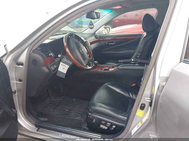 45030156 :رقم المزاد ، JTHBL5EF9B5107353 vin ، 2011 Lexus Ls 460 مزاد بيع