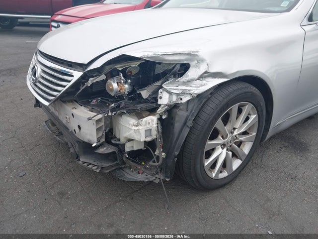 45030156 :رقم المزاد ، JTHBL5EF9B5107353 vin ، 2011 Lexus Ls 460 مزاد بيع