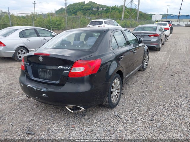 2013 Suzuki Kizashi Se მანქანა იყიდება აუქციონზე, vin: JS2RF9A34D6100033, აუქციონის ნომერი: 45030177