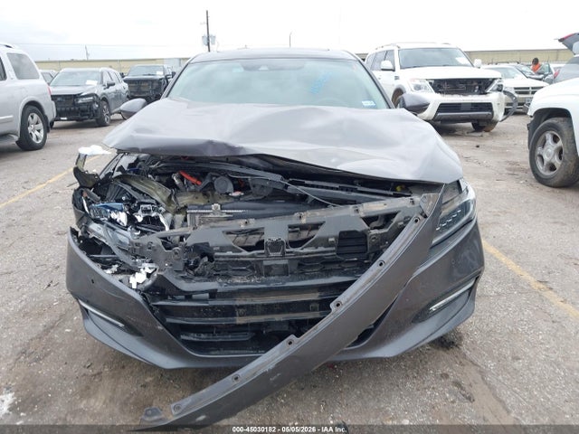 Продажа на аукционе авто 2018 Honda Accord Hybrid Touring, vin: 1HGCV3F94JA012428, номер лота: 45030182