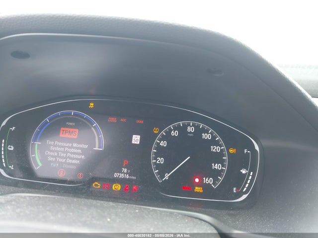 Продажа на аукционе авто 2018 Honda Accord Hybrid Touring, vin: 1HGCV3F94JA012428, номер лота: 45030182