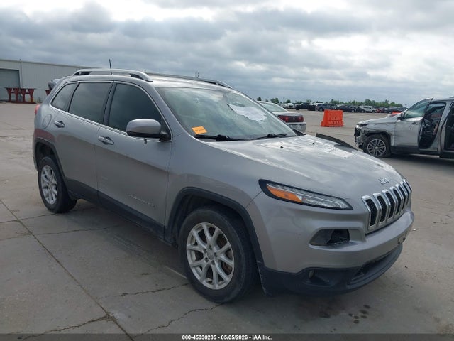 Auction sale of the 2017 Jeep Cherokee Latitude Fwd, vin: 1C4PJLCB3HW640674, lot number: 45030205