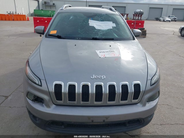 Продажа на аукционе авто 2017 Jeep Cherokee Latitude Fwd, vin: 1C4PJLCB3HW640674, номер лота: 45030205