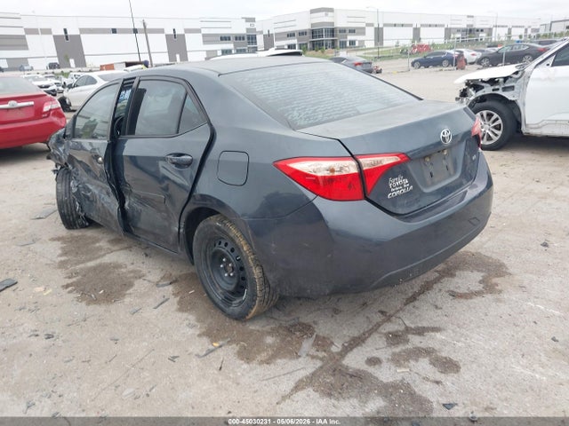 Продажа на аукционе авто 2018 Toyota Corolla Le, vin: 5YFBURHE4JP759727, номер лота: 45030231