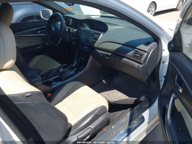 Продаж на аукціоні авто 2016 Honda Accord Ex-l V-6, vin: 1HGCT2B81GA006530, номер лоту: 45030287