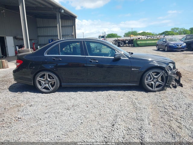 Продажа на аукционе авто 2011 Mercedes-benz Amg C 63, vin: WDDGF7HB6BF649092, номер лота: 45030305