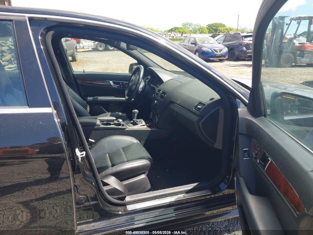 Продажа на аукционе авто 2011 Mercedes-benz Amg C 63, vin: WDDGF7HB6BF649092, номер лота: 45030305