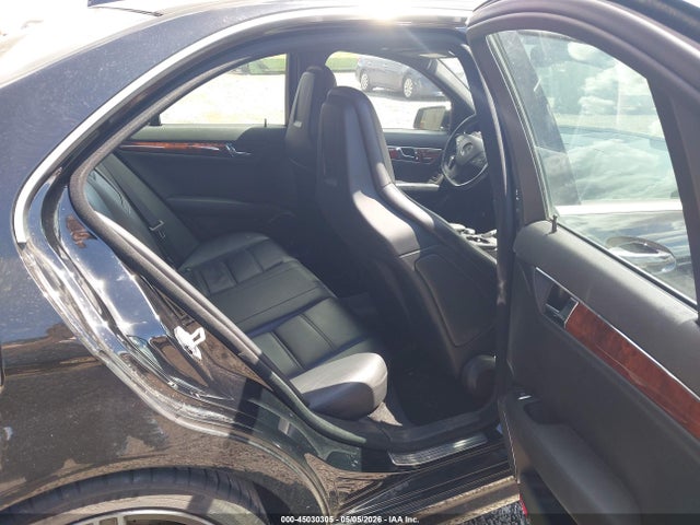 Продажа на аукционе авто 2011 Mercedes-benz Amg C 63, vin: WDDGF7HB6BF649092, номер лота: 45030305