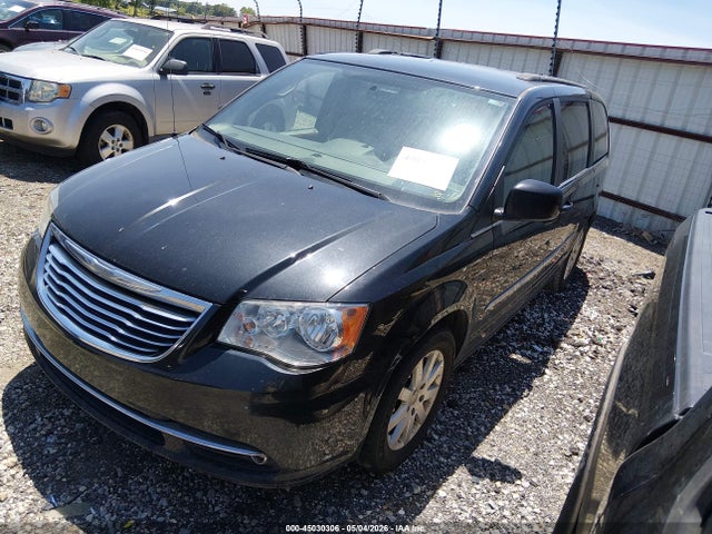 45030306 :رقم المزاد ، 2C4RC1BG4FR739787 vin ، 2015 Chrysler Town & Country Touring مزاد بيع