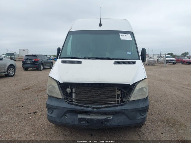 Продажа на аукционе авто 2018 Mercedes-benz Sprinter 2500 High Roof V6, vin: WD3PE8CD9JP615923, номер лота: 45030316