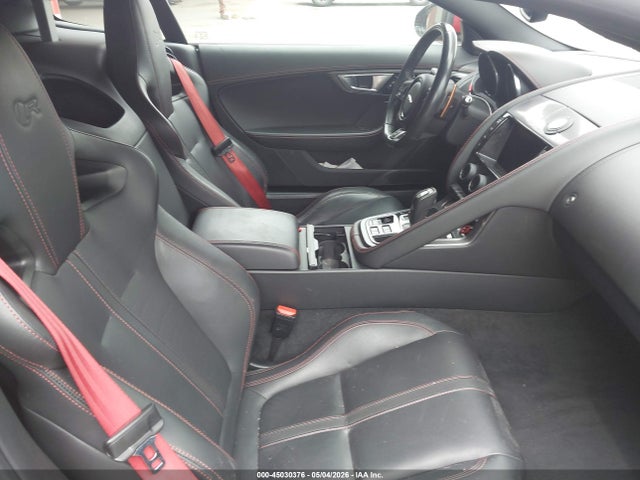 2015 Jaguar F-type R მანქანა იყიდება აუქციონზე, vin: SAJWA6DA2FMK21597, აუქციონის ნომერი: 45030376