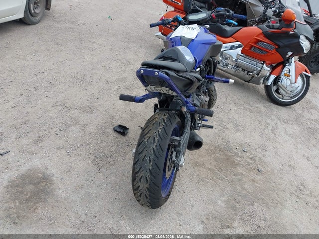 45030427 :رقم المزاد ، JYARM27E0JA000967 vin ، 2018 Yamaha Mt07 مزاد بيع