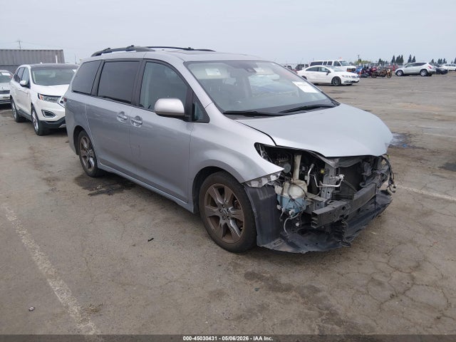 2018 5TDXZ3DC6JS947665 main image