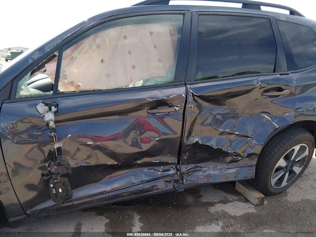 JF2SJAGC9HH525326 Subaru Forester 2.5i Premium