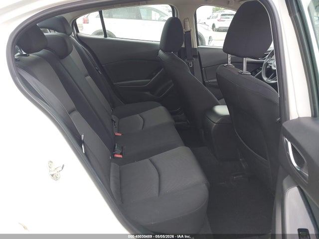 3MZBN1U74HM111325 Mazda Mazda3 Sport