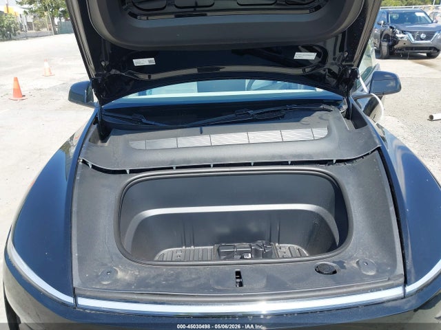 Продажа на аукционе авто 2026 Tesla Model Y Premium Rear-wheel Drive/rear-wheel Drive, vin: 7SAYGDED8TF450795, номер лота: 45030498