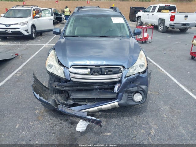 45030507 :رقم المزاد ، 4S4BRBPC2D3288596 vin ، 2013 Subaru Outback 2.5i Limited مزاد بيع