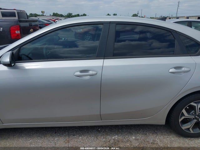 Продаж на аукціоні авто 2020 Kia Forte Lxs, vin: 3KPF24AD0LE247320, номер лоту: 45030517