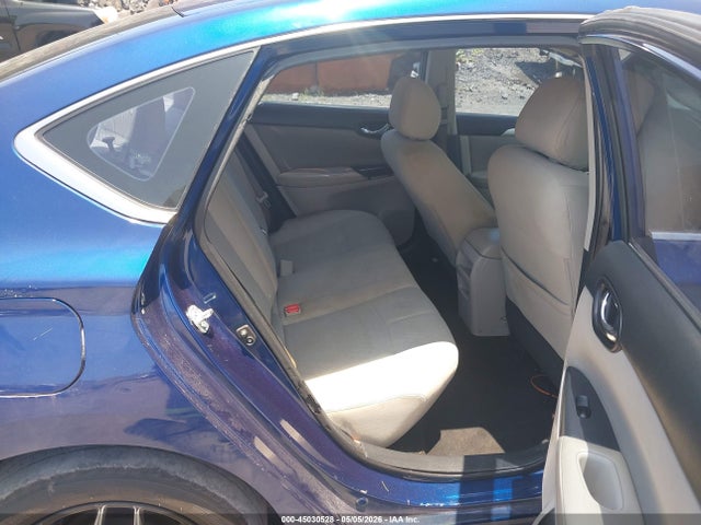 2017 Nissan Sentra S მანქანა იყიდება აუქციონზე, vin: 3N1AB7APXHY348041, აუქციონის ნომერი: 45030528